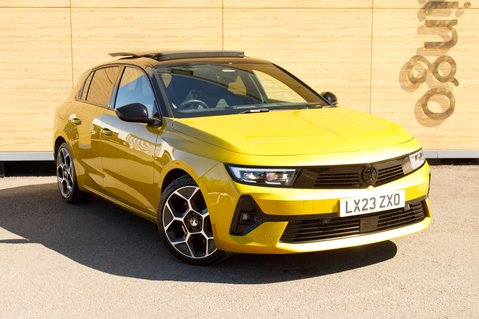 Vauxhall Astra ULTIMATE PHEV 1