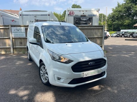 Ford Transit Connect 200 LIMITED 1.5 TDCI 1