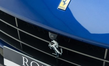 Ferrari F12 Berlinetta 30