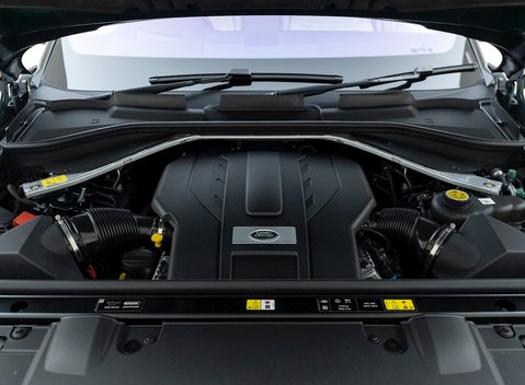 Land Rover Range Rover P530 Autobiography LWB 7 Seater 29