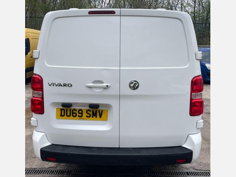 Vauxhall Vivaro 1.5 Turbo D 2900 Sportive L2 H1 Euro 6 (s/s) 5dr 9