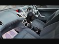 Ford Fiesta ZETEC 22