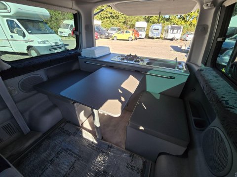 Mazda B Friendee Aero City Runner 21