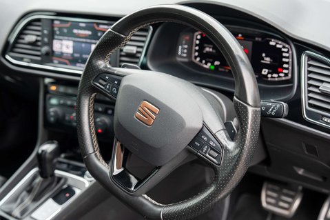 SEAT Leon 2.0 Leon Cupra Luxury 290 TSi Semi-Auto 5dr 33