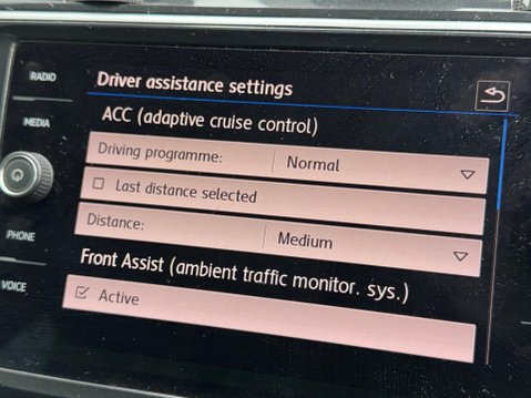 Volkswagen Tiguan 2.0 TDI SE Navigation Euro 6 (s/s) 5dr 19