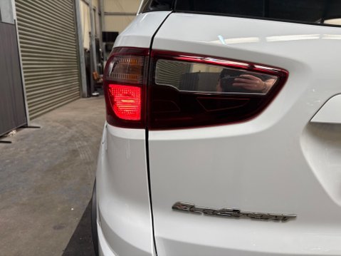 Ford Ecosport 1.0T EcoBoost ST-Line Euro 6 (s/s) 5dr 39