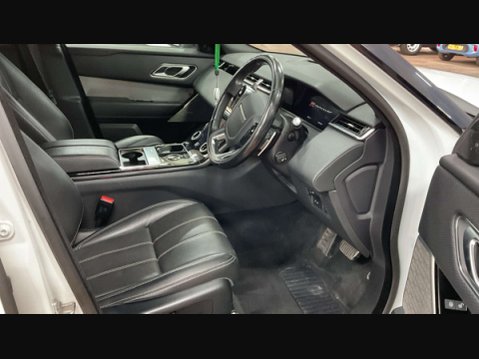 Land Rover Range Rover Velar 2.0 Range Rover Velar R-Dynamic SE D180 Auto 4WD 5dr 10