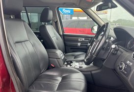 Land Rover Discovery SDV6 SE AUTO 7 SEATER 7