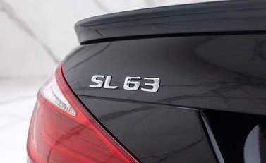 Mercedes-Benz SL Class SL63 AMG 48