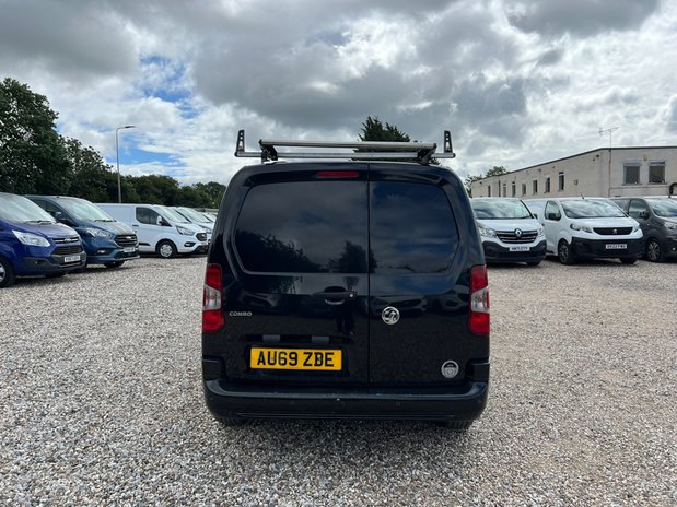 Vauxhall Combo LWB L2H1 Low Roof Sportive Air Con Sensors EURO 6 NO VAT 7