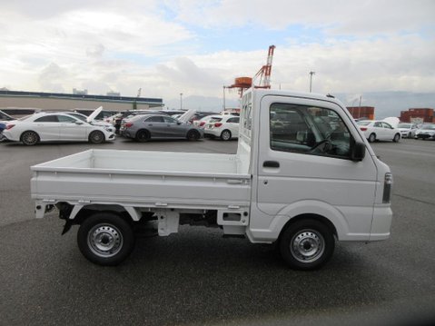 Nissan NT100 Clipper DX 4WD 660cc Kei Truck, Suzuki Carry Based 3