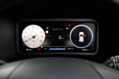 Hyundai KONA PREMIUM 12