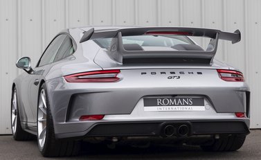 Porsche 911 GT3 (991.2) 3