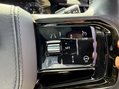 Land Rover Range Rover Velar 2.0 P250 Dynamic HSE SUV 5dr Petrol Auto 4WD Euro 6 (s/s) (249 ps) 33