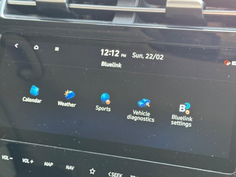 Hyundai TUCSON 1.6 h T-GDi Premium SUV 5dr Petrol Hybrid Auto Euro 6 (s/s) (230 ps) 21