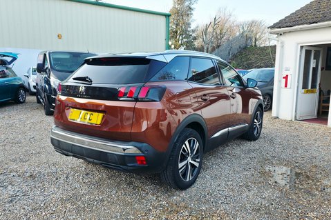 Peugeot 3008 BLUEHDI S/S ALLURE..1 PREVIOUS OWNER ,8 SERVICES,SAT NAV,FANTASTIC CAR 14