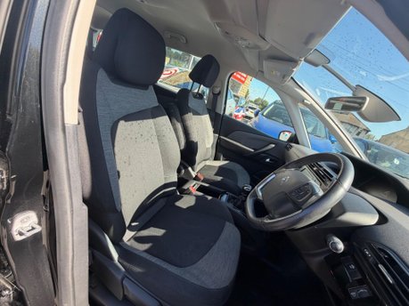Citroen Grand C4 Spacetourer PURETECH LIVE S/S 11