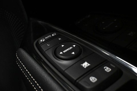 Kia Niro 1.6 Niro 3 HEV Semi-Auto 5dr 35