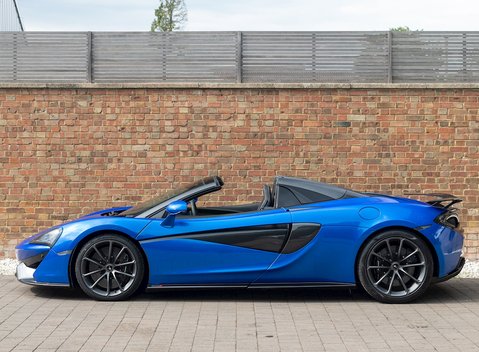 McLaren 570S Spider 2