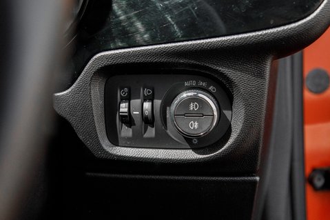 Vauxhall Corsa SRI NAV PREMIUM 15