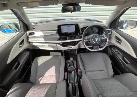 Suzuki Swift Motion 1.2 Mild Hybrid 13