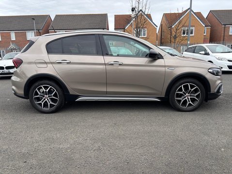 Fiat Tipo CROSS 3