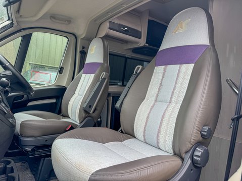 Auto-Sleepers Warwick Duo 2 Berth|2 Belt|Kitchen|Awning|AUTOMATIC|VANLUX 8