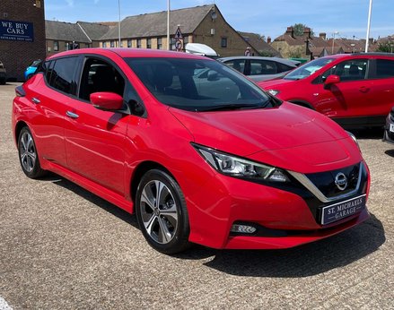 Nissan LEAF Leaf Tekna 5dr 110kw 39kwh (Automatic) 4