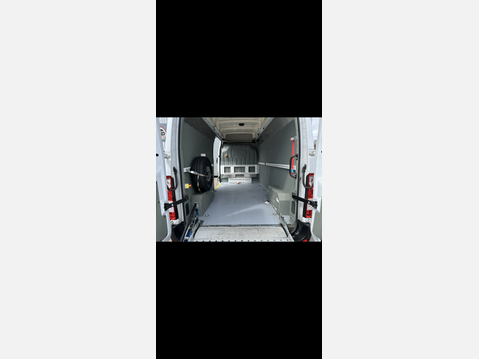 Vauxhall Movano L3H3 F3500 EXTRA LONG EXTRA HIGH . LOADING RAMP 15