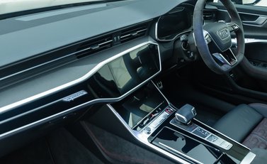 Audi RS6 AVANT PERFORMANCE CARBON VORSPRUNG 20