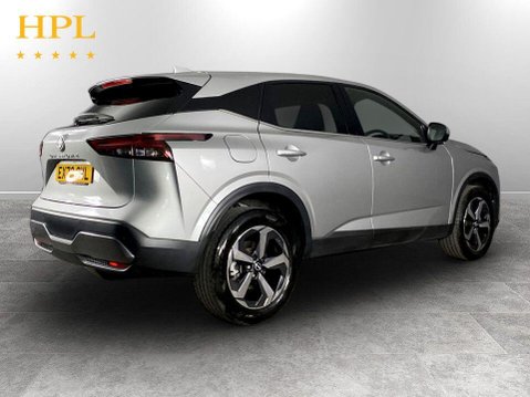 Nissan Qashqai 1.3 DIG-T MHEV N-Connecta SUV 5dr Petrol Hybrid XTRON Euro 6 (s/s) (158 ps) 7