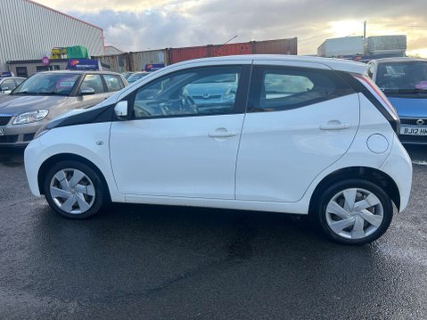 Toyota Aygo 1.0 Aygo X-Play VVT-i 5dr 3