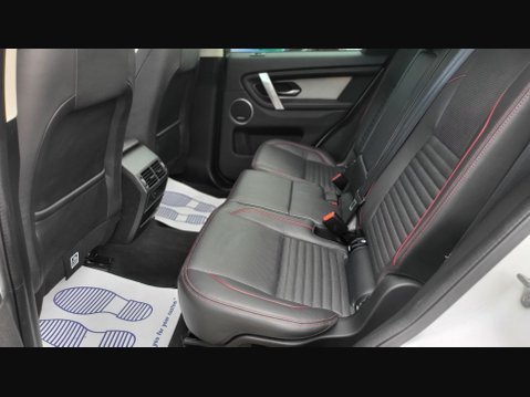 Land Rover Discovery Sport R-DYNAMIC HSE 16