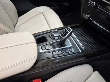 BMW X5 3.0 30d M Sport SUV 5dr Diesel Auto xDrive Euro 6 (s/s) (258 ps) 9