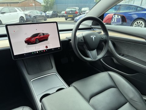 Tesla Model 3 Saloon 4dr Electric Auto RWD (241 bhp) 29