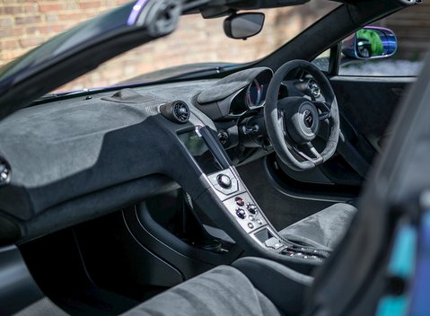 McLaren 675LT Spider 18