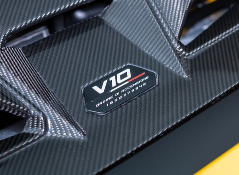 Lamborghini Huracan Tecnica 33