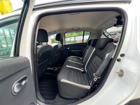 Dacia Sandero Stepway LAUREATE DCI 63