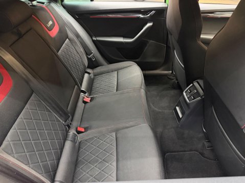 Skoda Octavia 2.0 TDI vRS DSG Euro 6 (s/s) 5dr 43