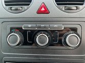 Volkswagen Caddy AUTO SWB L1H1 Low Roof Highline Air Con Sensors Tow Bar NO VAT 31