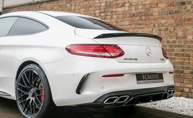 Mercedes-Benz C Class C63 S Coupe 26