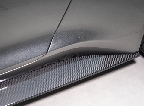 Aston Martin Vanquish ZAGATO 37