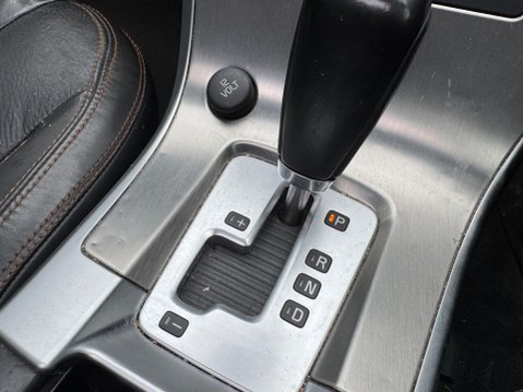 Volvo XC60 2.4 D5 SE Lux Geartronic AWD Euro 4 5dr 14