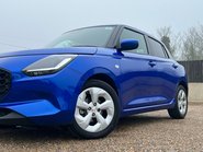 Suzuki Swift MOTION 15