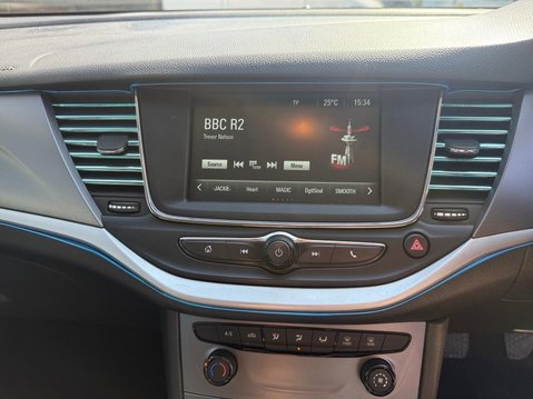 Vauxhall Astra 1.0i Turbo ecoTEC Design Euro 6 (s/s) 5dr 21