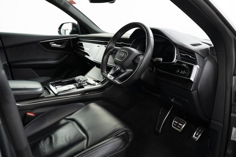 Audi Q8 TFSI V6 Black Edition 3.0 5dr SUV Automatic Petrol 2