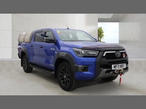 Toyota Hilux Invincible X | Auto | 2.8 LT | Double Cab | Sensors | EURO 6 | NO VAT 2