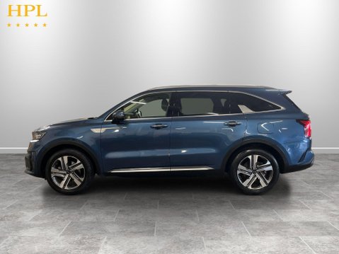 Kia Sorento 1.6 h T-GDi 3 SUV 5dr Petrol Hybrid Auto AWD Euro 6 (s/s) (226 bhp) 4
