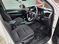 Toyota Hilux INVINCIBLE 4WD D-4D DCB 13