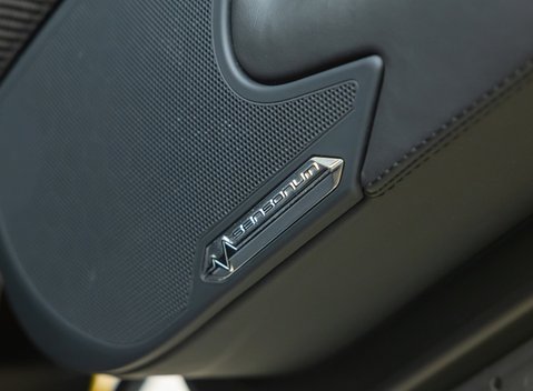 Lamborghini Aventador LP 700-4 ROADSTER 29